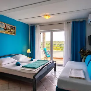 https://apartman-studio-pula.pula-hotels.org