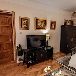 https://porta-orientalis.splithotels.org
