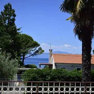 Apartment Faith, Malinska