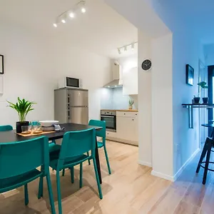 https://apartments-1-2-3.hotelinzadar.com